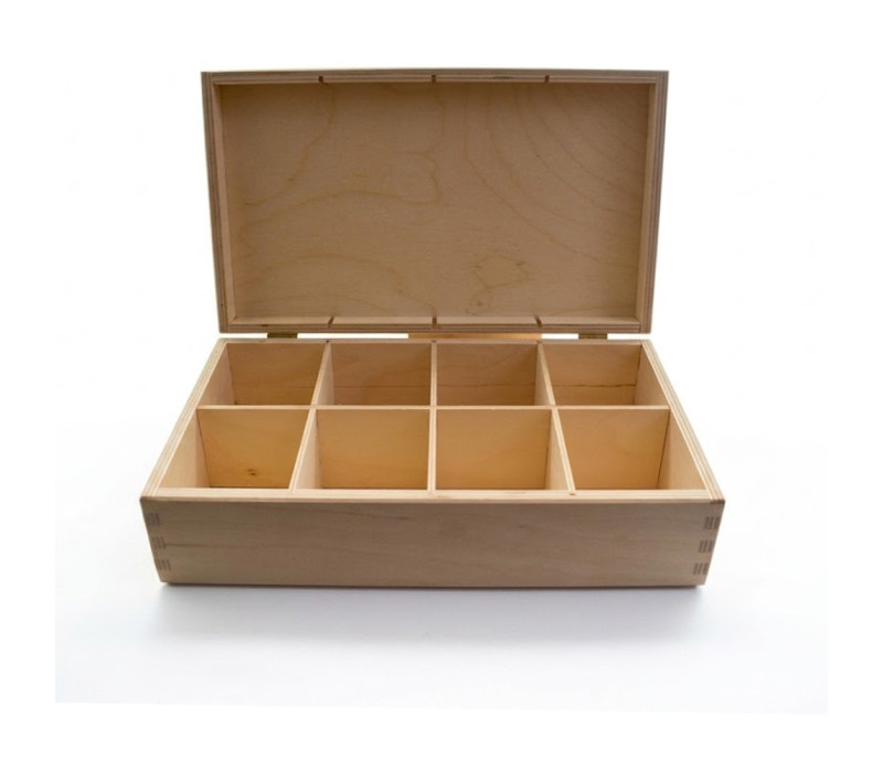 Buková krabička s vekom cinkovaný spoj a 8 priehradkami 29,2x17x8,5 cm Buková krabička s vekom cinkovaný spoj a 8 priehradkami 29,2x17x8,5 cm