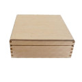 Buková krabička s vekom cinkovaný spoj a 9 priehradkami 22,5x22,5x8,5 cm Buková krabička s vekom cinkovaný spoj a 9 priehradkami 22,5x22,5x8,5 cm