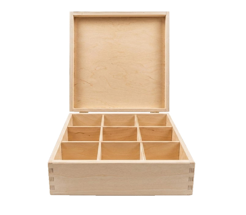 Buková krabička s vekom cinkovaný spoj a 9 priehradkami 22,5x22,5x8,5 cm Buková krabička s vekom cinkovaný spoj a 9 priehradkami 22,5x22,5x8,5 cm