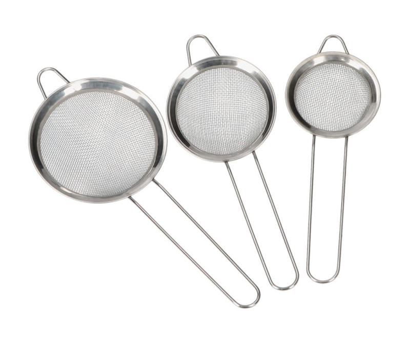Sitko nerezové okrúhle s rúčkou 3 ks 20,14,8 cm Sitko nerezové okrúhle s rúčkou 3 ks 20,14,8 cm