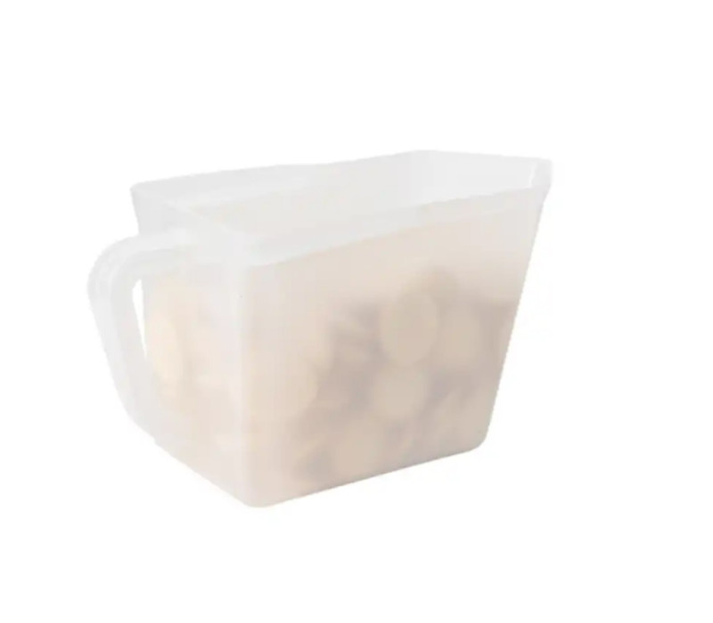 BESOP Plastová dóza na sypké potraviny mliečna 19x10x12 cm 1,5 L BESOP Plastová dóza na sypké potraviny mliečna 19x10x12 cm 1,5 L