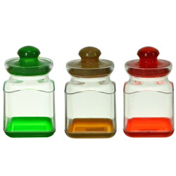 Plastová soľnička/korenička GOMBÍK 6x6x10,5 cm 0,2 L Plastová soľnička/korenička GOMBÍK 6x6x10,5 cm 0,2 L
